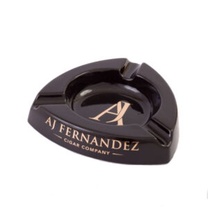 AJ Fernandez czarna popielnica na cygara